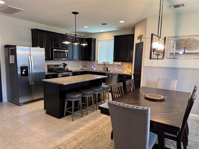 204 Eli Whitney Way in Hutto, TX - Building Photo - Building Photo