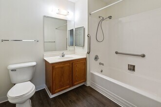 Wellington Village in Hilliard, OH - Building Photo - Building Photo