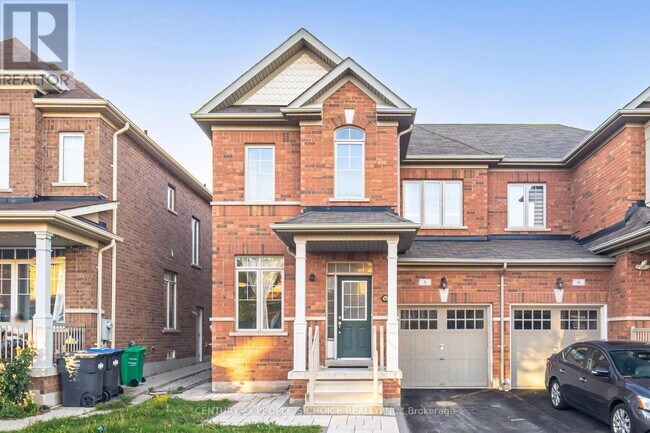 property at 8 Fitzgibson St