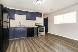 3962 Woodsong Dr in Cincinnati, OH - Building Photo - Building Photo