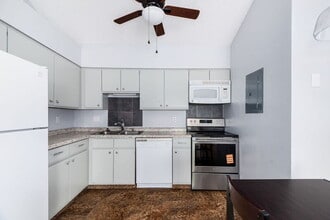 8803 Colorado Blvd in Thornton, CO - Building Photo - Building Photo