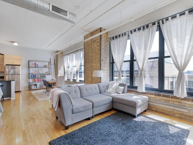 property at 290 Market St