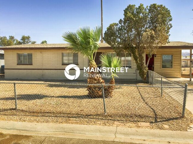 property at 1861 E Mobile Ln