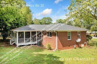 2078 Olive Springs Rd SE in Marietta, GA - Building Photo - Building Photo