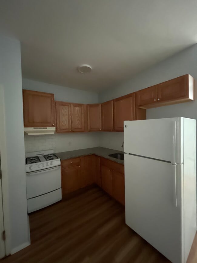 93 Franklin St, Unit 2R