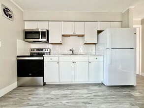 1545 Carmil Dr in Muskegon, MI - Building Photo - Building Photo