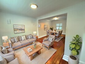 5 Lanbrooke Ave in Toronto, ON - Building Photo