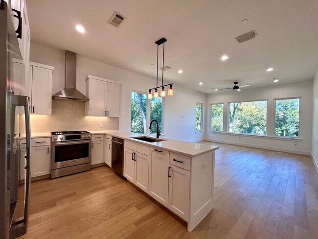 4010 Clawson Rd in Austin, TX - Building Photo - Building Photo