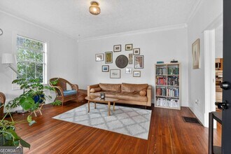 1411 Glenwood Ave SE in Atlanta, GA - Foto de edificio - Building Photo