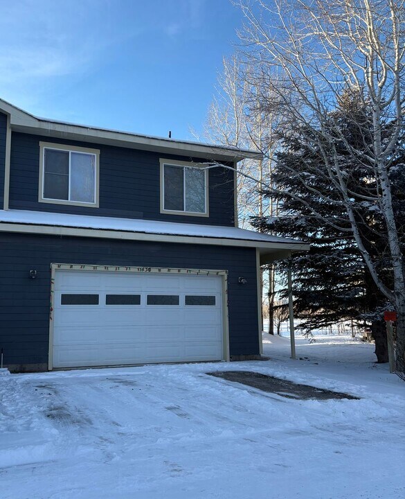 430 Forest View Dr in Driggs, ID - Building Photo