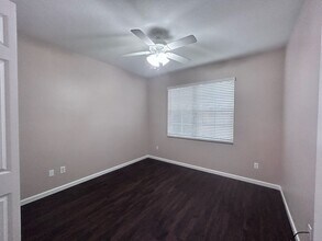 2820 SW Butterfly Ln in Palm City, FL - Building Photo - Building Photo