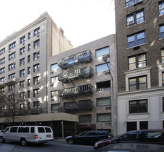 110 E 84th St in New York, NY - Building Photo - Building Photo