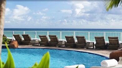18001 Collins Ave in Sunny Isles Beach, FL - Building Photo - Building Photo