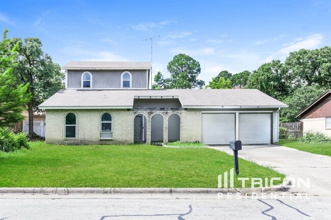 property at 5108 Bonneville Dr