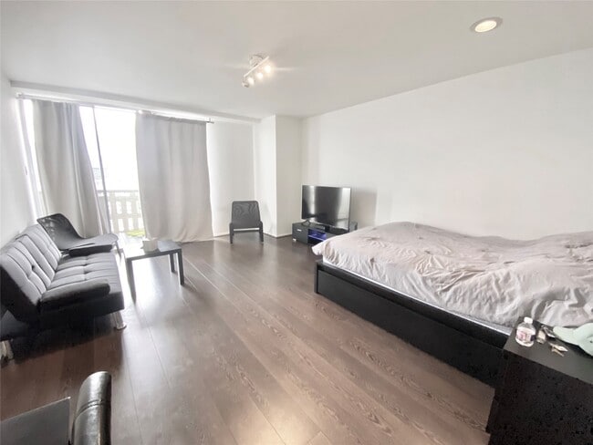 property at 2016 Main St