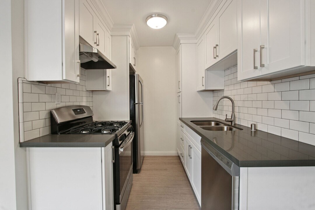 848 7th St in Santa Monica, CA - Building Photo