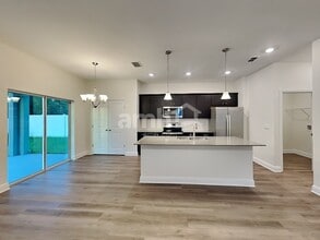 1014 Heavenly Dr in St. Cloud, FL - Building Photo - Building Photo