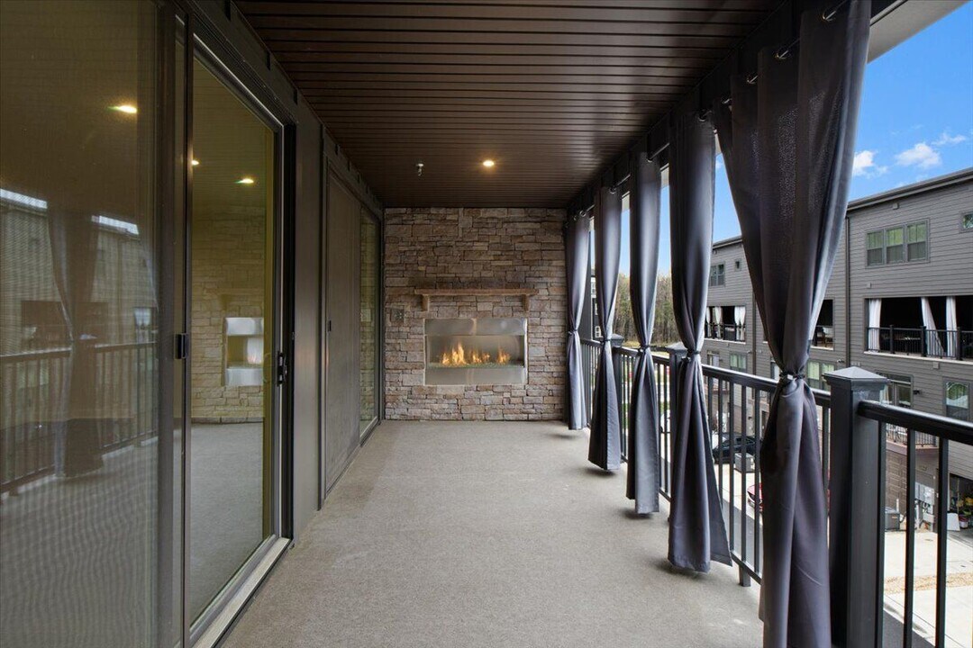 10007 Ruffian Wy in Laurel, MD - Building Photo