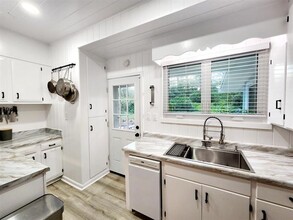 1522 Atapha Nene in Tallahassee, FL - Building Photo - Building Photo