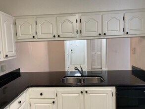 654 Kenwick Cir, Unit 103 in Casselberry, FL - Building Photo - Building Photo