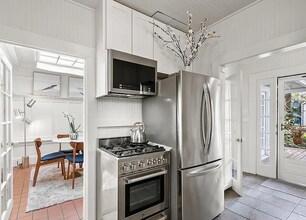 721 Holloway Ave in San Francisco, CA - Foto de edificio - Building Photo