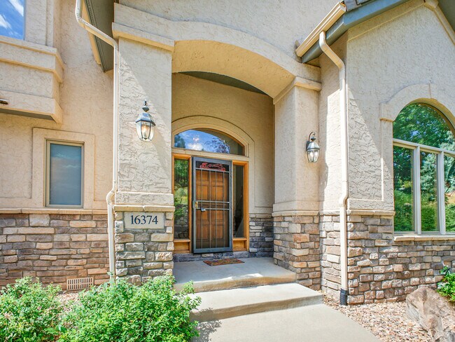 16374 Sandstone Dr in Morrison, CO - Building Photo - Building Photo