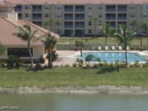 8490 Kingbird Loop in Ft. Myers, FL - Building Photo - Building Photo