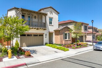 The Knolls at Tassajara Hills in Dublin, CA - Building Photo - Building Photo