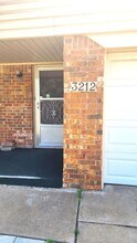 3212 Dentwood Terrace in Del City, OK - Building Photo - Building Photo