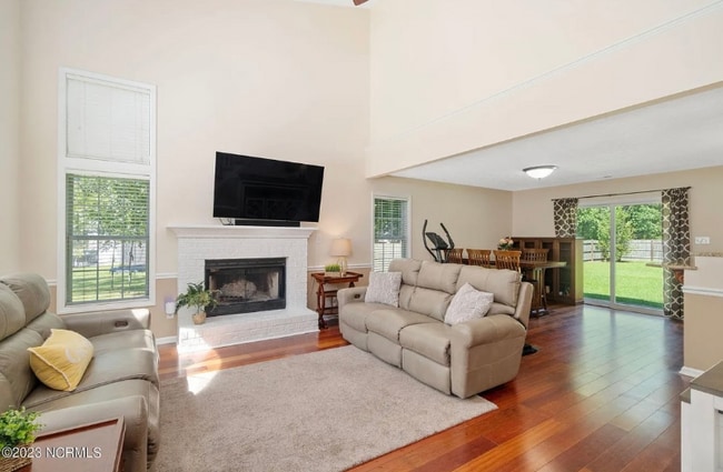 106 7 Seas Dr in Havelock, NC - Building Photo - Building Photo