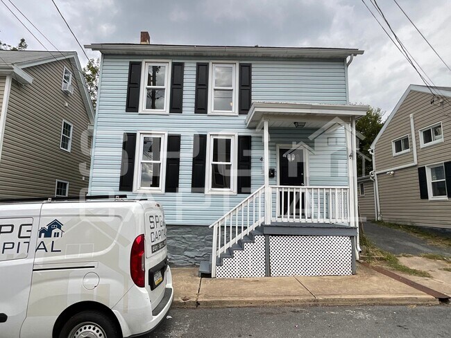 property at 47 E North St