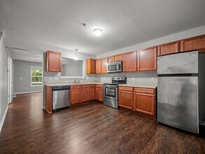 138 Greenford Pl in Jacksonville, NC - Building Photo - Building Photo