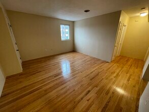 4 Leeds St in Boston, MA - Foto de edificio - Building Photo