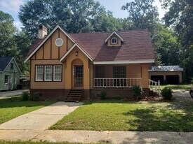 129 Park Pl in Dublin, GA - Building Photo