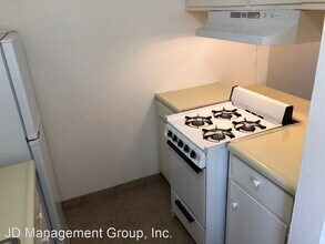 1230 Brookside Dr in San Pablo, CA - Building Photo - Building Photo