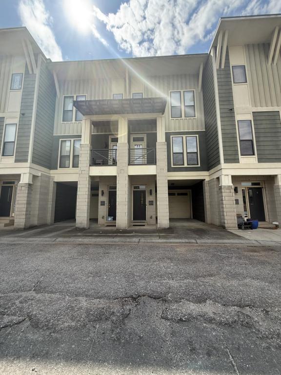 property at 2976 Textile Way