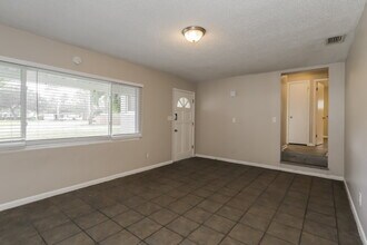 6532 Albicore Rd in Jacksonville, FL - Building Photo - Building Photo