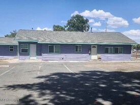 1145 Cornell Ave in Lovelock, NV - Building Photo