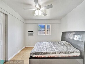 2640 NE 10th Ave in Pompano Beach, FL - Foto de edificio - Building Photo