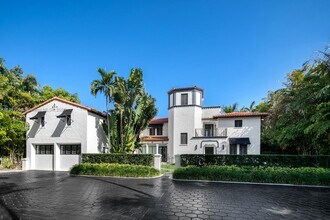3605 Flamingo Dr in Miami Beach, FL - Building Photo - Building Photo