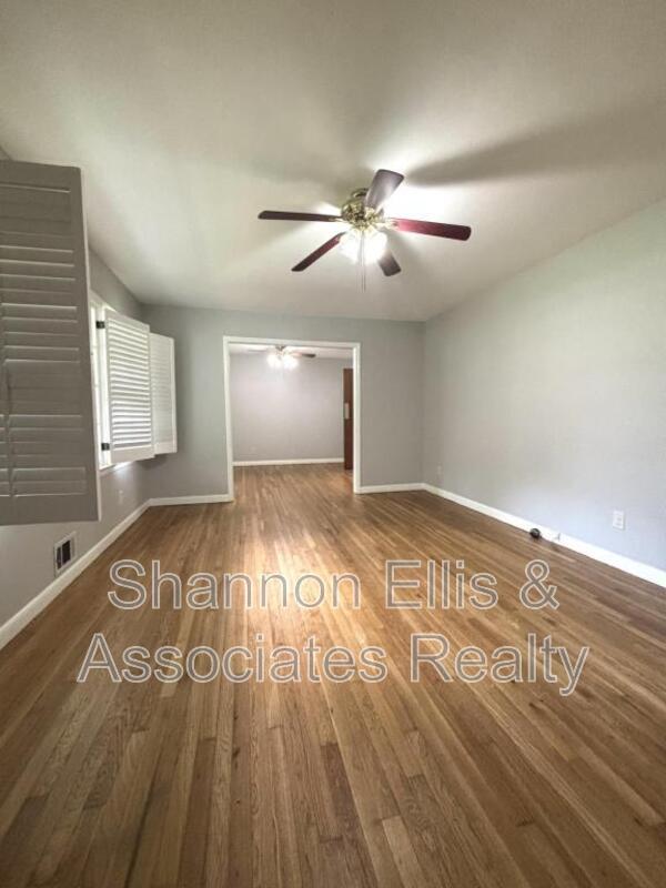 1255 Angelia Dr SW in Mableton, GA - Building Photo - Building Photo