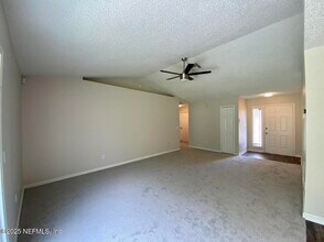 2456 Justin Rd W in Jacksonville, FL - Building Photo - Building Photo