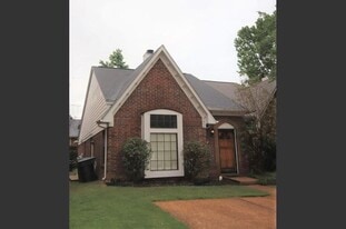 1643 Oaken Bucket Dr in Memphis, TN - Building Photo