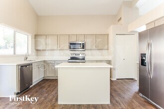 12694 W Flower St in Avondale, AZ - Foto de edificio - Building Photo