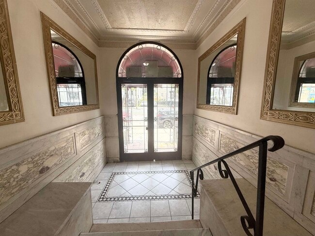 2271 John F. Kennedy Blvd in Jersey City, NJ - Building Photo - Building Photo