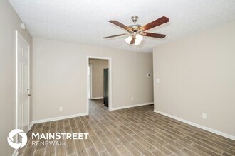 193 Scarsdale Dr in Riverdale, GA - Foto de edificio - Building Photo