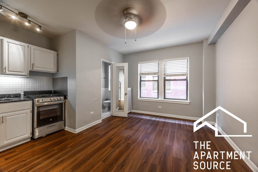 1140 N La Salle Dr in Chicago, IL - Building Photo