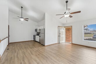 ReNew Edwardsville Apartment Collection in Edwardsville, IL - Building Photo - Building Photo