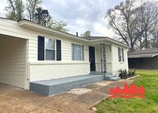 2313 Nunnelee Ave in Memphis, TN - Building Photo - Building Photo
