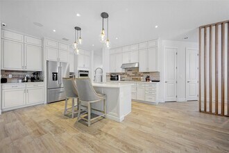 1465 Bursera Ter in Hollywood, FL - Foto de edificio - Building Photo